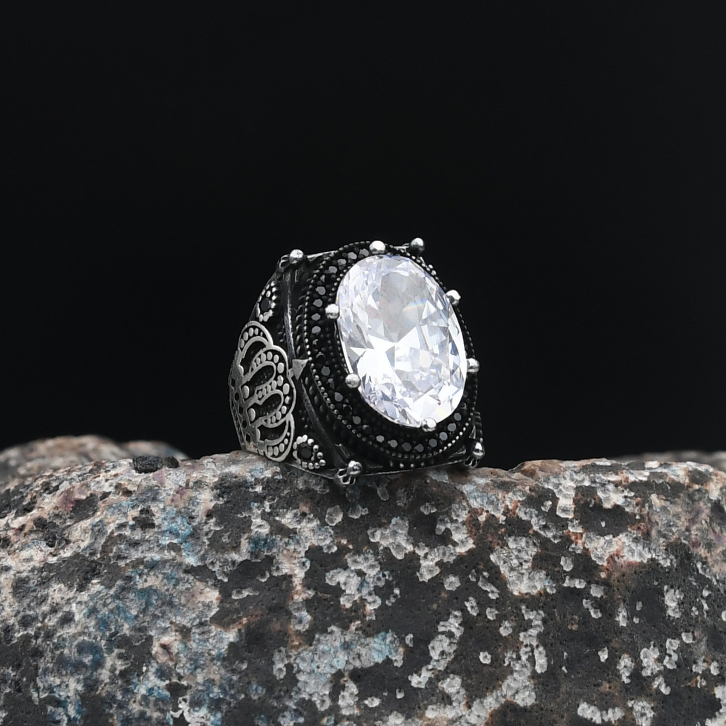 Kral Tacı Motifli Gümüş Yüzük