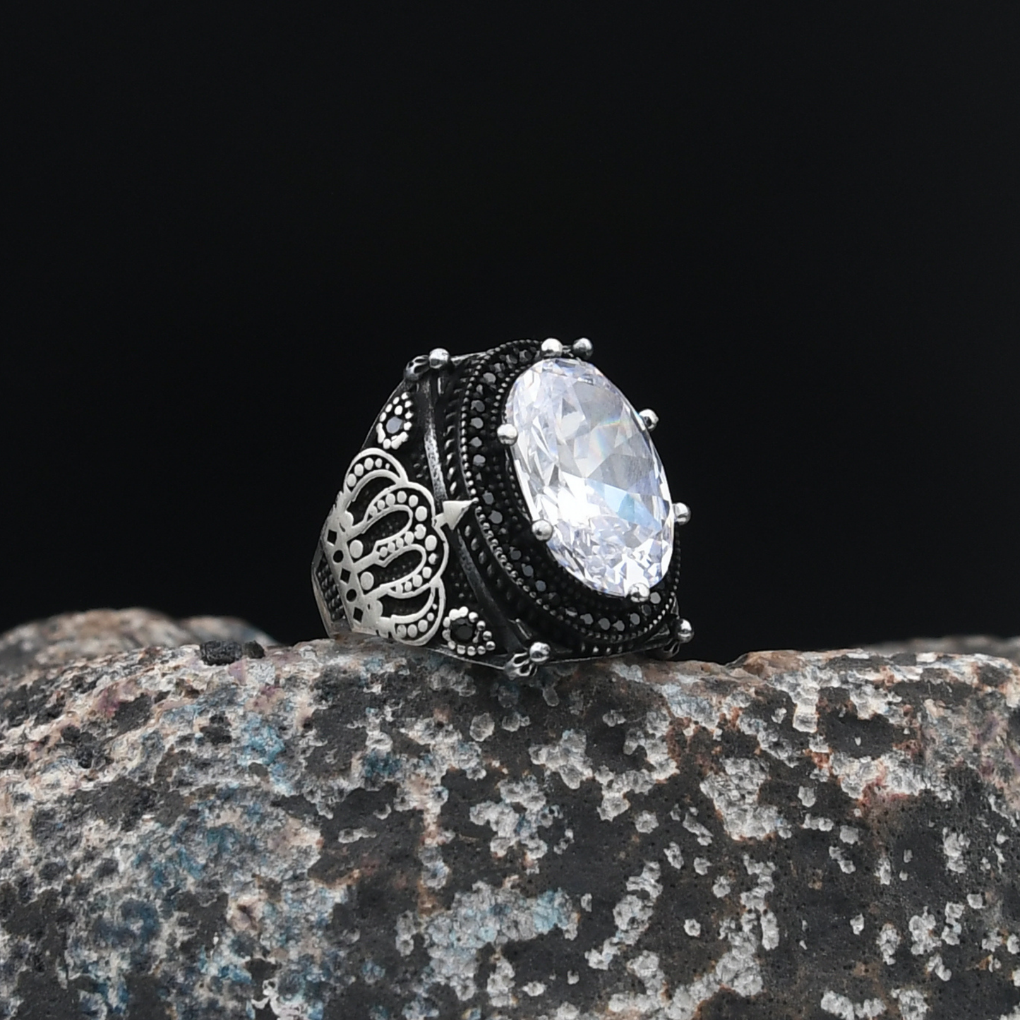 Kral Tacı Motifli Gümüş Yüzük