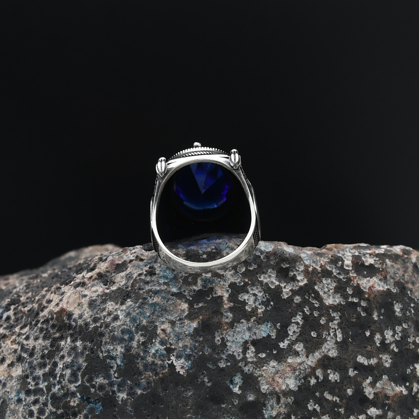 Ay Yıldızlı Lacivert Zirkon Taşlı Gümüş Yüzük