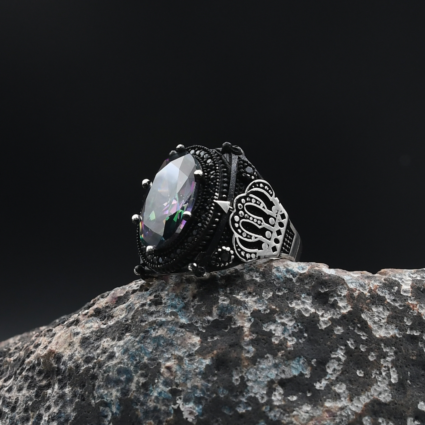 Kral Tacı Motifli Gümüş Yüzük