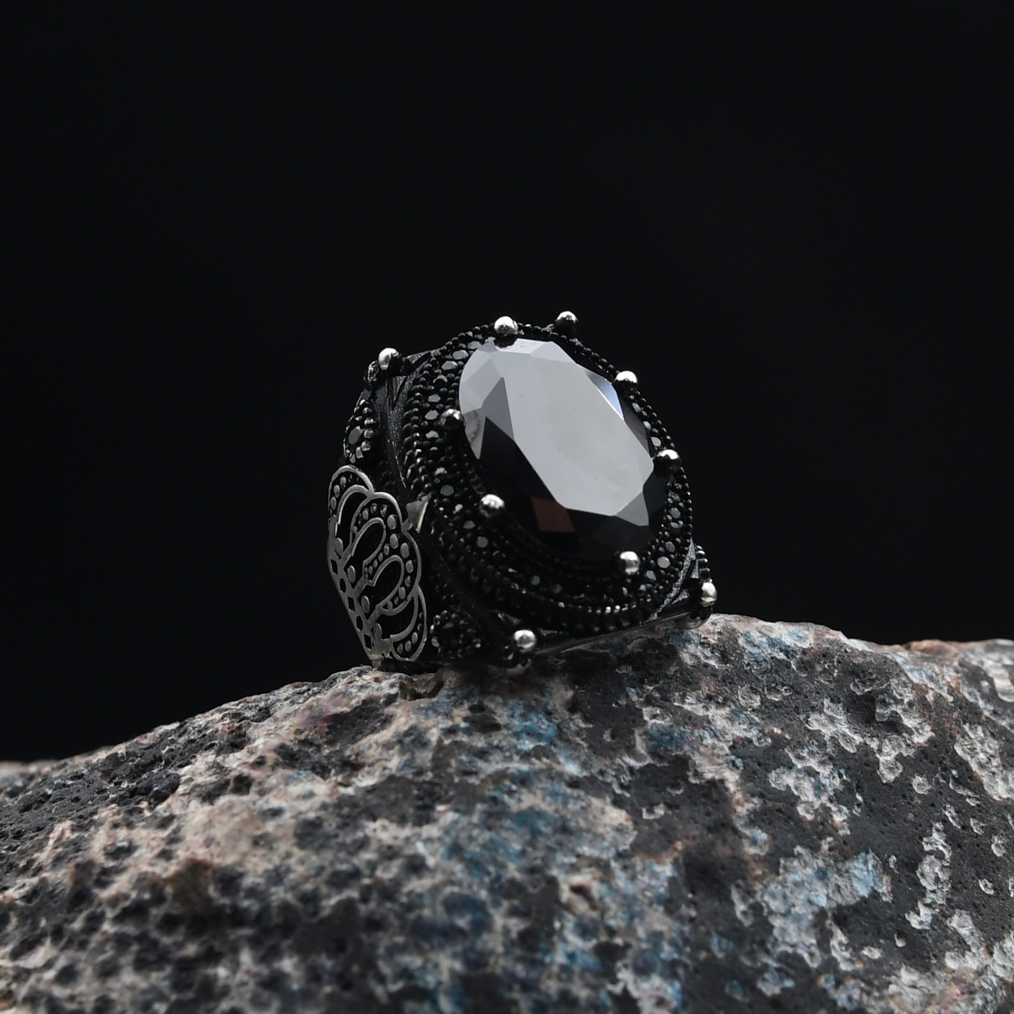 Kral Tacı Motifli Gümüş Yüzük