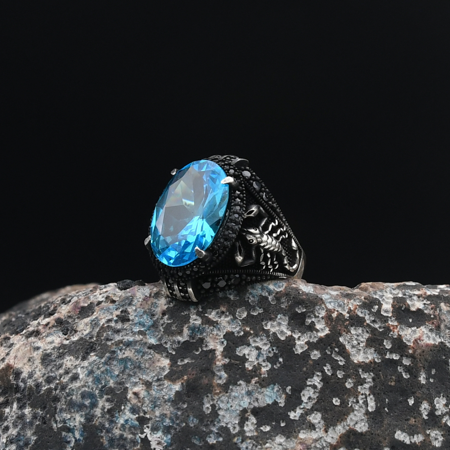 Akrep Figürlü Gümüş Yüzük