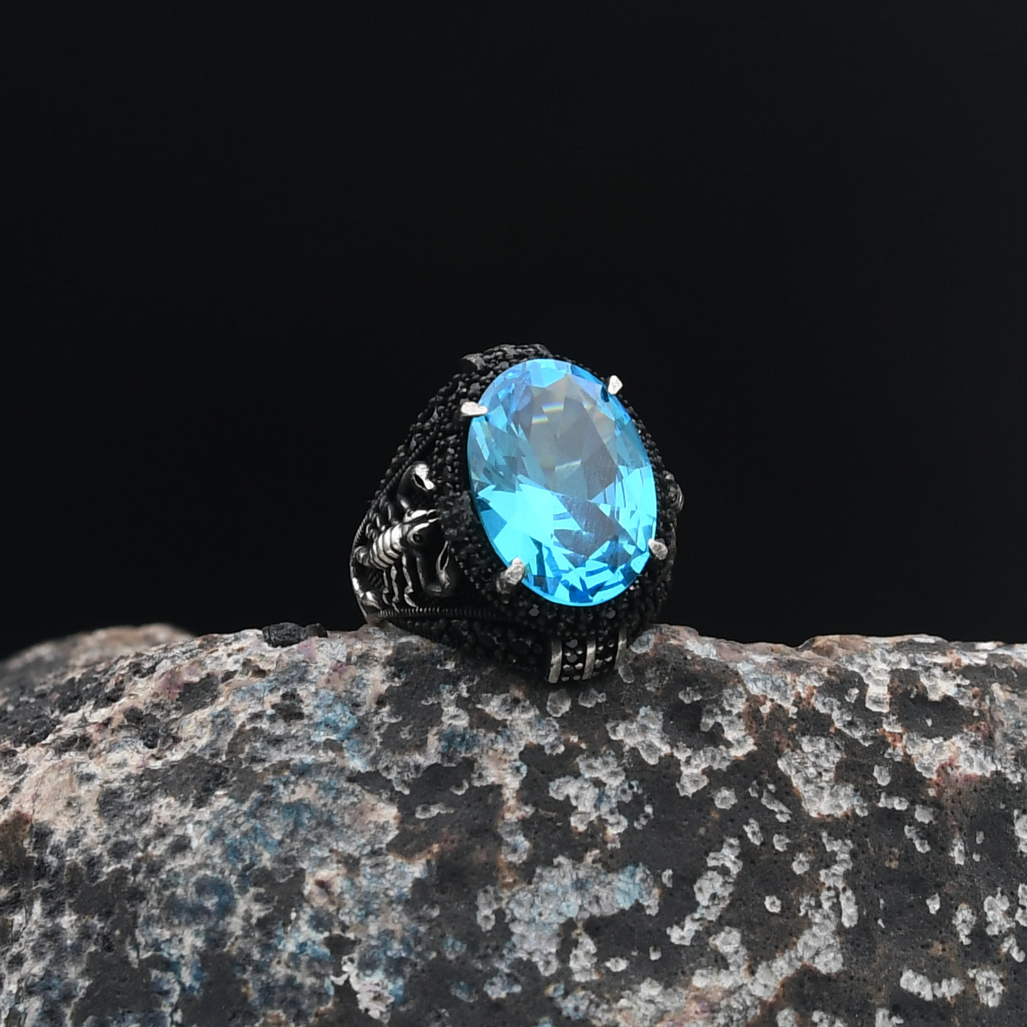 Akrep Figürlü Gümüş Yüzük