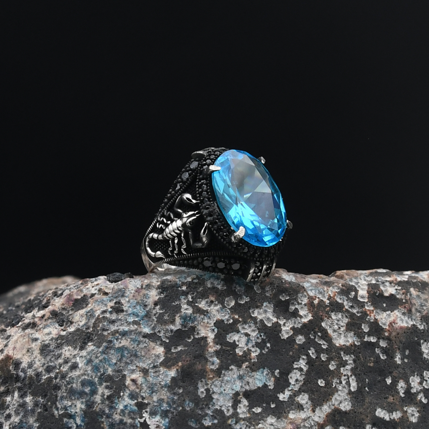 Akrep Figürlü Gümüş Yüzük