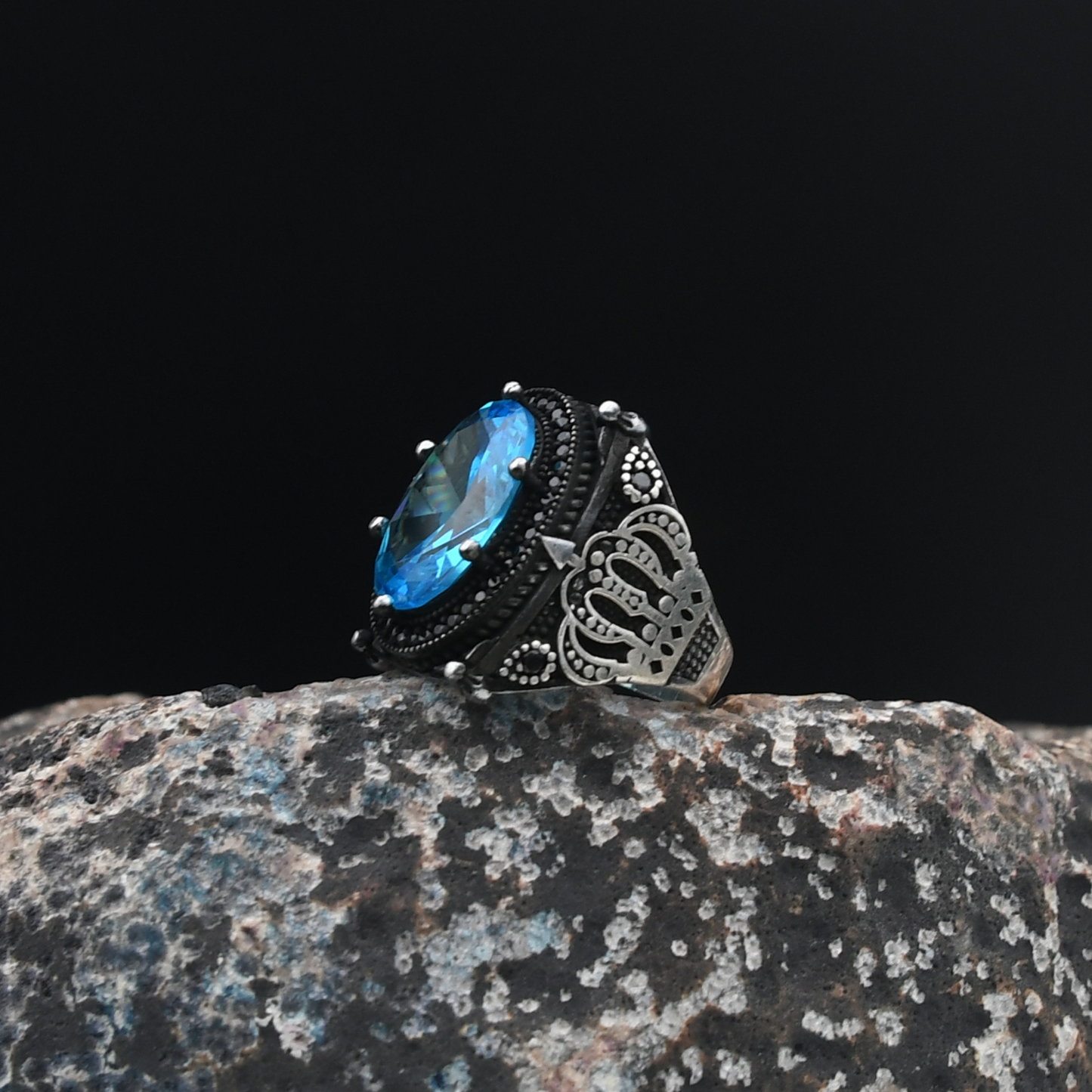 Kral Tacı Motifli Gümüş Yüzük