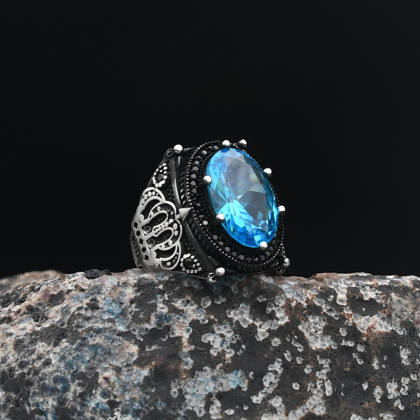 Kral Tacı Motifli Gümüş Yüzük