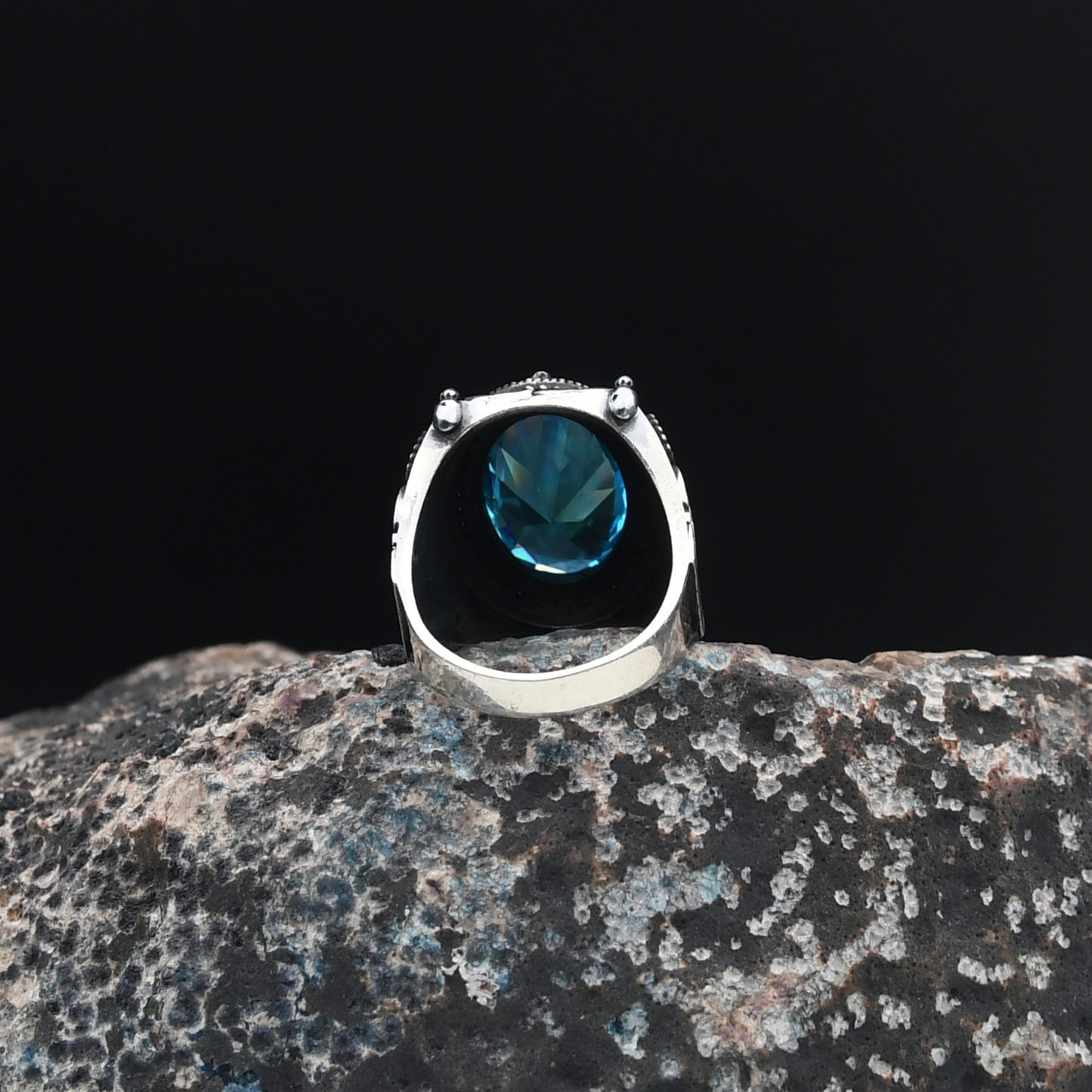 Kral Tacı Motifli Gümüş Yüzük