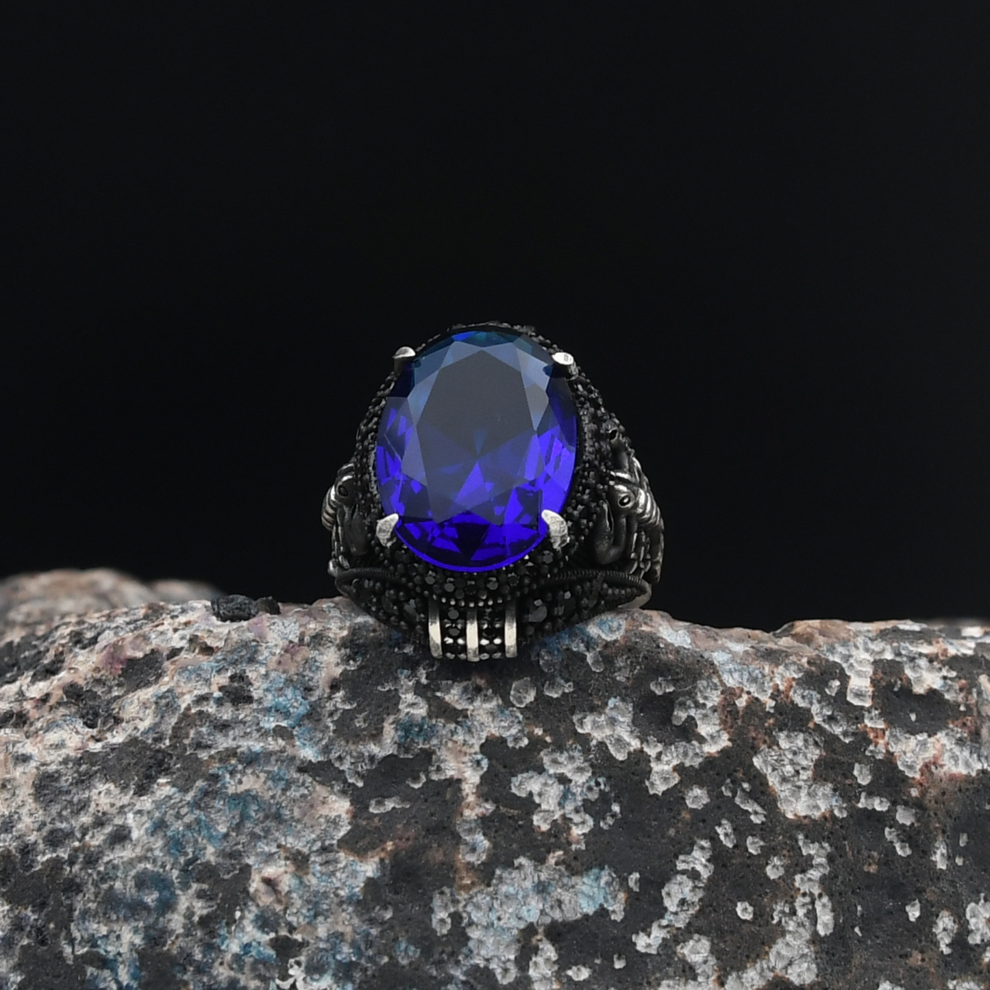 Akrep Figürlü Gümüş Yüzük